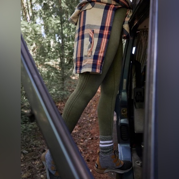 Aerie Offline Olive Green High Waist Ribbed Braided Sides Soft Boho Leggings XL - Picture 5 of 13